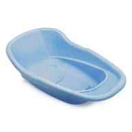 praticidade-e-conforto-adoleta-bebe-banheira