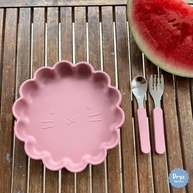 DRYZ Kit Prato de Silicone com Ventosa e Talheres Cute Rosa - Seguro, Divertido e Ideal para Crianças - imagem 3
