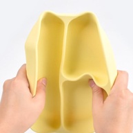 Kit Alimentação Bebê 6 Peças em Silicone Verde - Prato, Copo, Tigela e Babador Seguro - imagem 3
