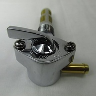 Válvula de Combustível 90° com Filtro Cromada para Harley Davidson e Custom - Controle Preciso e Estilo! - imagem 5