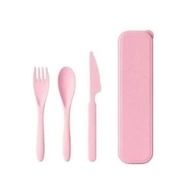 Kit Talheres Reutilizáveis com Estojo em Fibra de Palha de Trigo - Rosa Premium - imagem 2