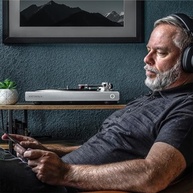 Victrola Stream Carbon: Toca-Discos Wi-Fi Premium com Ortofon 2M e Bluetooth - imagem 3