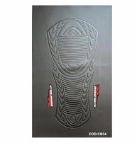 Capa Banco Moto Emborrachada 3D Preta Universal CB 300 - Antiderrapante e Impermeável - imagem 3