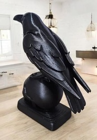 Estátua Decorativa de Corvo em Caveira - Escultura Gótica 3D Preta para Decoração Moderna - imagem 3