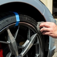 Selante Pretinho Extreme Tire Gel 500ml Autoamerica: Pneus Brilhantes e Protegidos - imagem 4
