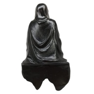 Exu Protetor Capa Sentado Sem Rosto Preto 15 cm - Estátua em Resina com Detalhes Artesanais - imagem 2