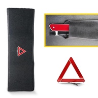 preto-em-sinalizacao-triangulo-a-para-carpete-e-seguranca-capa-de-praticidade-organizadora-a