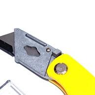Estilete Dobrável com 3 Lâminas: Corte Preciso e Seguro em Qualquer Projeto - imagem 2