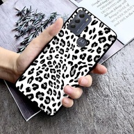 Capinha Leopard: Proteção e Estilo para seu Moto G - imagem 2