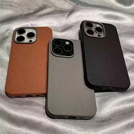 Capa iPhone: Proteção Premium em Couro Fosco - imagem 2
