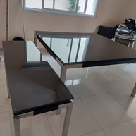 Papel Adesivo Preto Brilho 5m x 50cm - Transforme sua Cozinha com Estilo e Proteção - imagem 5