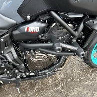 Protetor Stunt Race para Yamaha MT-07: Segurança e Estilo para Sua Moto (2015+) - imagem 3
