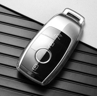 Capa Protetora Premium para Chave Mercedes Benz Presença - Design Escuro e Elegante - imagem 5