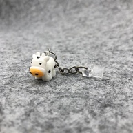 Protetores de Porta Fofos: Charms de Vaca para Celular! - imagem 1