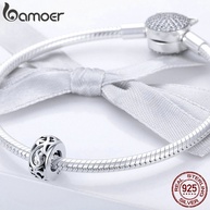 Berloque Bamoer 925: Elegância em Prata para Pulseiras - imagem 2