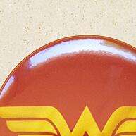 Broche Personalizado 38mm: Seu Design em Alta Qualidade - imagem 2