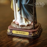 São Rafael Arcanjo em Resina Importada 20cm - Imagem Sagrada para Decoração e Fé - imagem 5