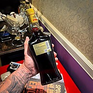 refrescante-licor-cassis-e-sabor-stock-720ml-intenso