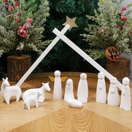 Conjunto de Presépio de Natal com 11 Estatuetas em Resina Branca - Decoração Religiosa Elegante - imagem 2