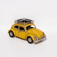 Miniatura de Fusca Amarelo em Metal 14x7x7cm – Decoração Retrô Vintage para Casa e Escritório - imagem 2