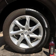 Revitalizador de Pneus Vonixx Shiny 500ml: Brilho Impermeável e Proteção Duradoura - imagem 3