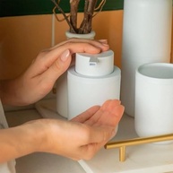 rosa-praticidade-liquido-porta-moderno-sabonete-duna-e-banheiro-no-a-design-bold-a