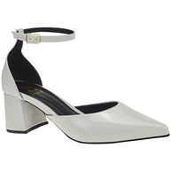 Scarpin Salto Bloco: Elegância e Conforto - imagem 1