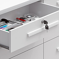 Cômoda Monza 8 Gavetas: Organize com Segurança! - imagem 2