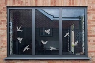 Adesivos de Pássaros Anticolisão para Janelas - Proteja Aves com Estilo e Segurança - imagem 3