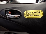 Kit 8 Adesivos 'Não Bata a Porta' 12x5cm em Vinil Resistente - Proteja seu Imóvel com Estilo! - imagem 5