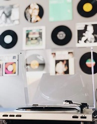 Victrola Gravador USB Pro: Reviva Seus Vinis com Qualidade e Conectividade Moderna - imagem 3
