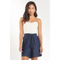 Short Jeans Marialícia: Estilo e Conforto! - imagem 1