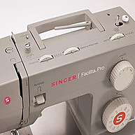 Singer Facilita Pro 4423: Máquina de Costura 220V com 22 Pontos - imagem 1
