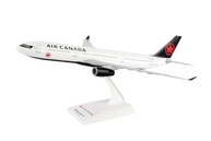Miniatura Air Canada A330-300 1/200 2017 Livery SKR981 - Daron Skymarks - imagem 3