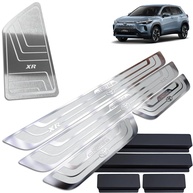 Kit Soleiras e Descanso de Pé Inox e Vinil para Toyota Corolla Cross 2023-2025 | Proteção e Estilo Premium - imagem 1