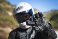 Cardo PACKTALK PRO: Intercomunicador de Moto com Detecção de Colisão e Som JBL - imagem 4