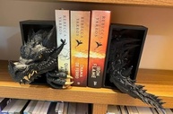 Dragão Aparador de Livros 3D Preto - Decore com Estilo e Organize sua Biblioteca - imagem 4