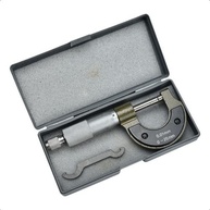 suas-a-micrometro-precisao-0-para-medicoes-e-confiabilidade-externo-analogico-25mm-a