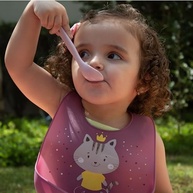 sujeira-conforto-refeicoes-e-para-de-sem-protecao-bolso-babador-com-clingo-a-coletor-silicone-a