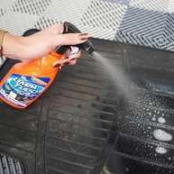 Super Limpador Luxcar Limpa Tudo 500ml: Interior Impecável Sem Esforço! - imagem 3