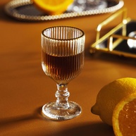 Taças para Licor Wolff Lines: Elegância em Vidro - imagem 1
