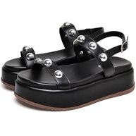 Tamanco Plataforma Helo: Conforto e Estilo! - imagem 1