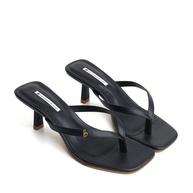 tamanco-preto-tira-dedo-conforto-e-estilo