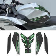 Protetor de Tanque Ninja 500 SE Verde Moderno: Estilo e Proteção Premium - imagem 2