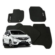Tapete Interno de Borracha Fit 2015-2018 (5 Peças) - Proteção e Estilo - imagem 1