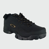 Tênis Oakley Stratus Black Gold: Conforto e Durabilidade - imagem 1