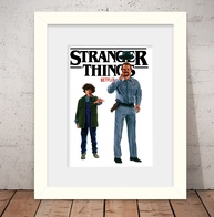 Quadro Stranger Things 56x46cm com Vidro e Paspatur Premium - Decore Sua Casa com Estilo - imagem 1