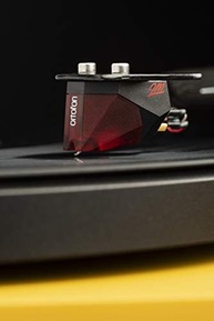 Toca Discos Pro-Ject Debut Carbon EVO (Preto Fosco) - Som de Alta Fidelidade com Cartucho Ortofon 2M Red - imagem 2