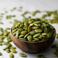 Semente de Abobora Sem Casca Crua AA top Importada Verde Inteira (500gr) - imagem 2