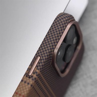 Capinha iPhone: Fibra de Carbono, Magsafe e Proteção Total - imagem 4